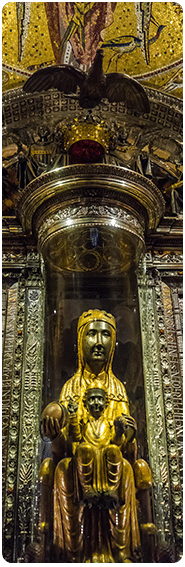 Virgem de Montserrat - "black madonna"- Montserrat, Espanha