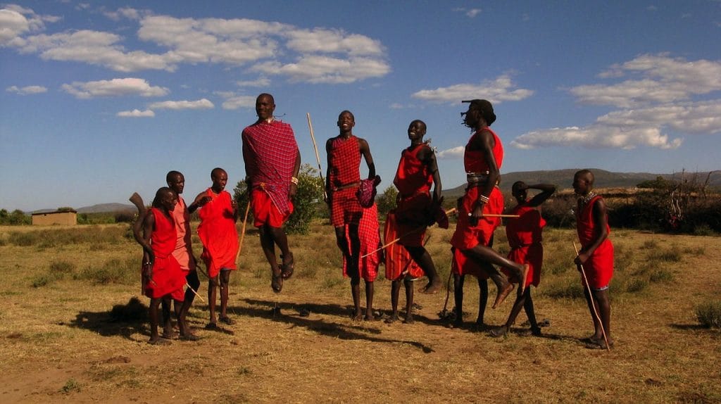 Tribo de Maasai - Povo hospitaleiro acostumado a receber bem os visitantes