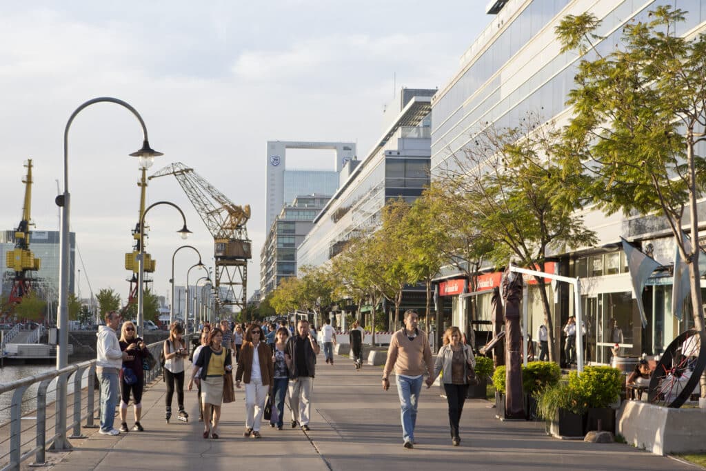 Explanadas, Puerto Madero. Buenos Aires