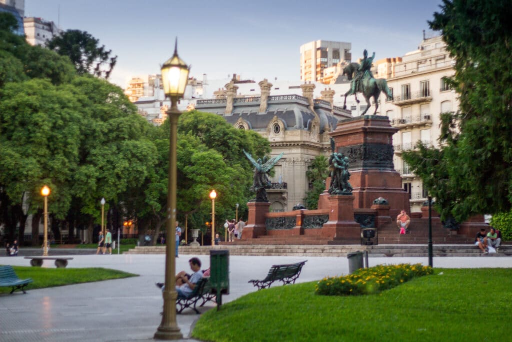 Monumento da Plaza General San Martín. Buenos Aires, Argentina